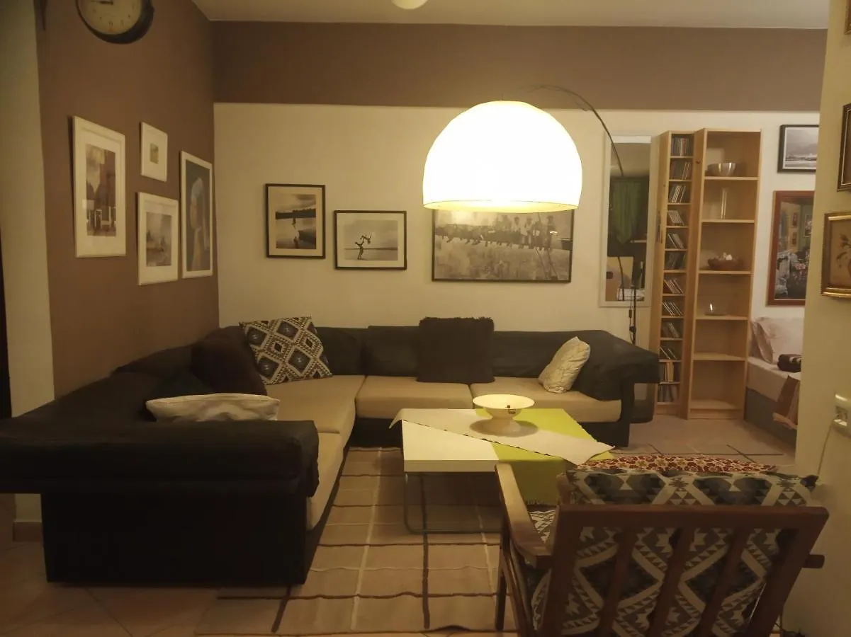 Apartment Spacious Cosy Apt Thessaloniki