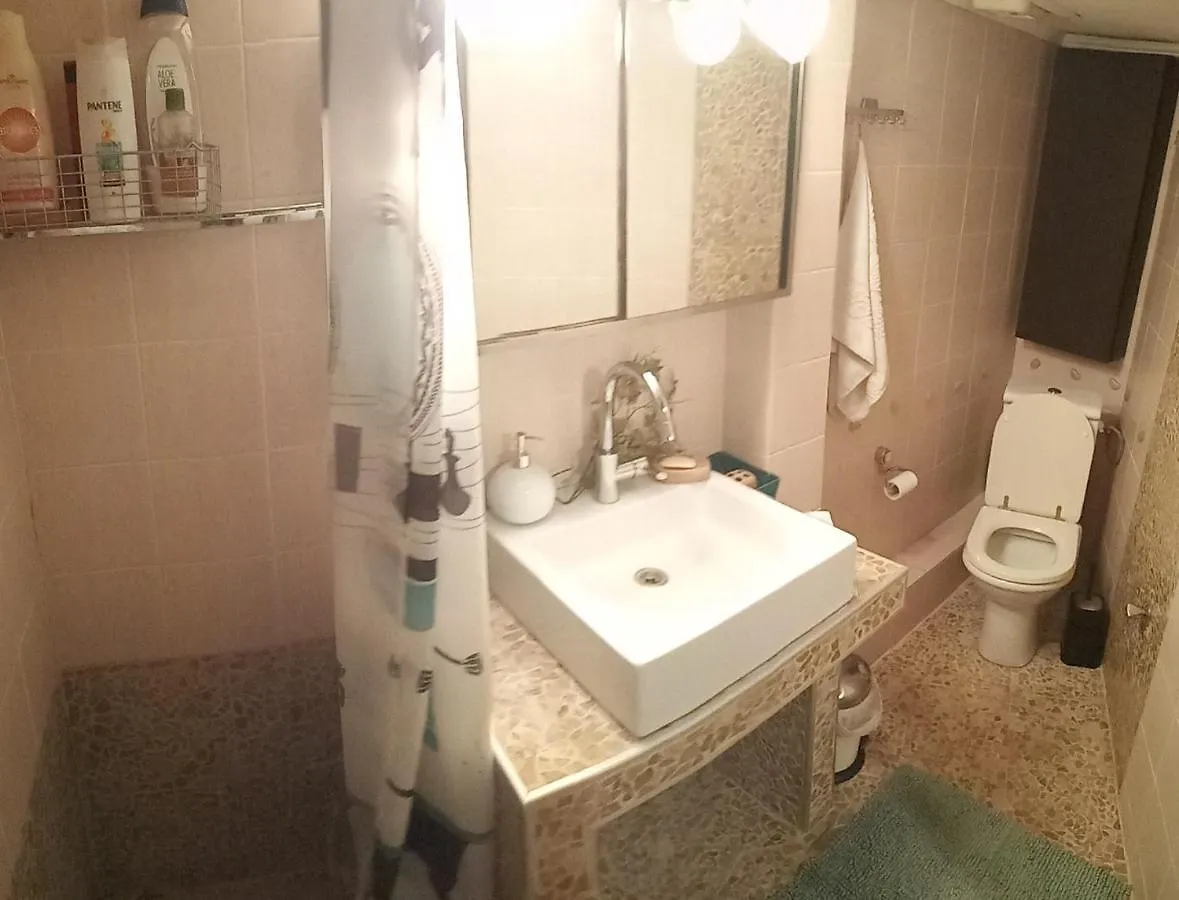 Apartment Spacious Cosy Apt Thessaloniki