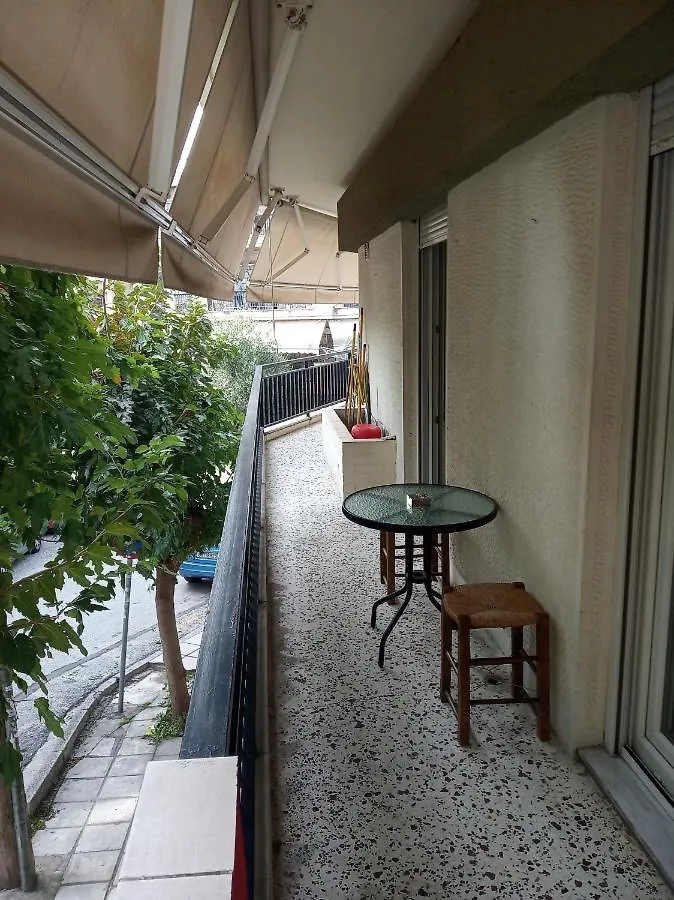 Spacious Cosy Apt Thessaloniki